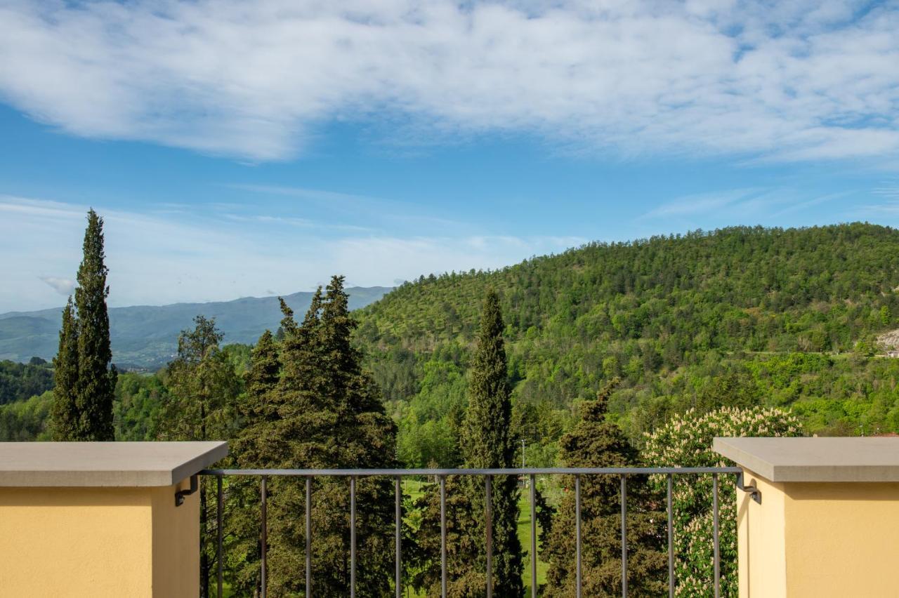 Borgo I Tre Baroni - Spa Suites & Resort Poppi Exterior foto