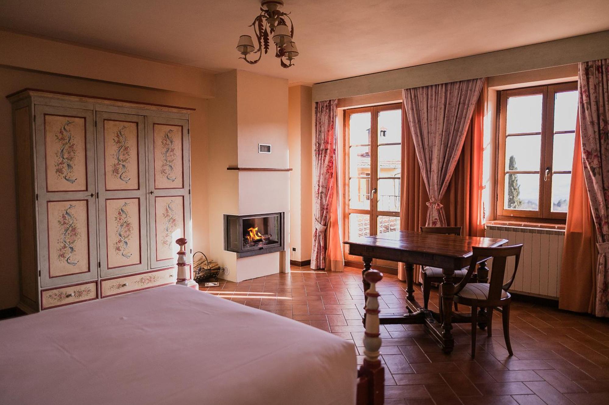 Borgo I Tre Baroni - Spa Suites & Resort Poppi Exterior foto